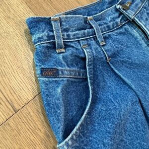 EUC Vintage  CHIC Denim Pleated Jeans - Made in USA -‎ Size 12 (Current size 27)
